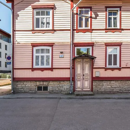Uus-tatari 4 Apartments- City Center • Free Parking * Таллин