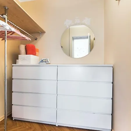 Uus-tatari 4 Apartments- City Center • Free Parking Апартаменты *