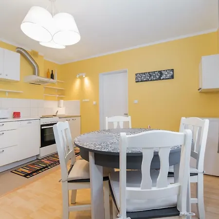 Апартаменты Uus-tatari 4 Apartments- City Center • Free Parking Таллин